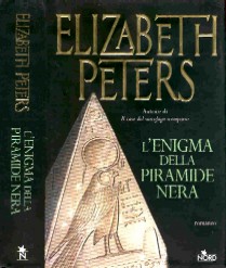 copertina di L'enigma della piramide nera