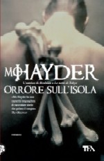 copertina di Orrore sull'isola