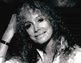 foto di Lynn V. Andrews