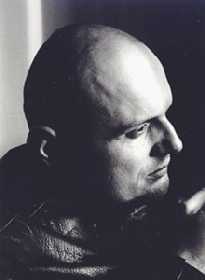 foto di Gian Ruggero Manzoni