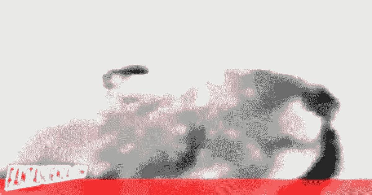 Il Monte Olympus visto in 3D &egrave; davvero impressionante se si pensa che ha un'altezza media di 22 km. Nella foto si nota bene la caldera che si vede nell'immagine precedente.