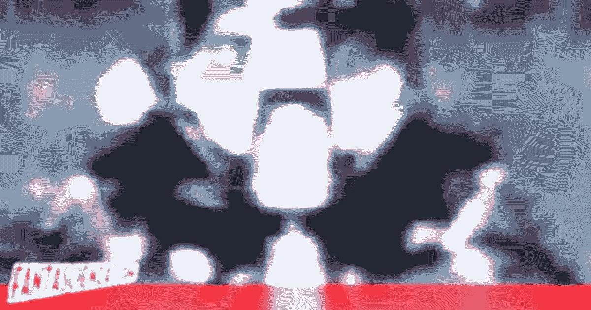 Modulo lunare (LEM) in fase di allunaggio ripreso dal modulo di comando.